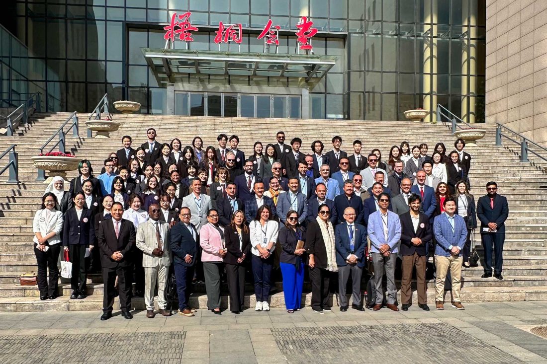 01-SAIDEL-BRITO-VIAJER-A-CHINA