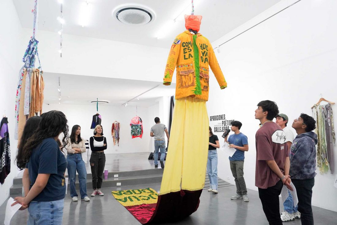 02-APARICIONES-POETICAS-CALLEJERAS