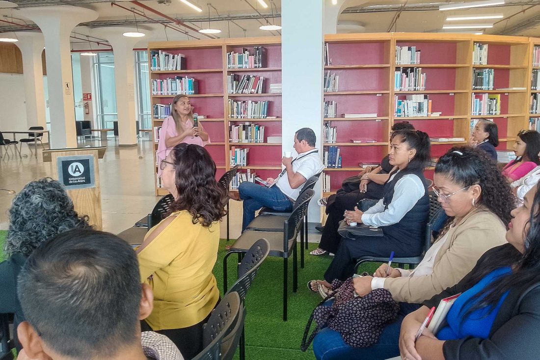 02-TALLER-DE-SANTIAGO-SALTOS-Y-CHARLA-DE-MARITZA-ALVAREZ