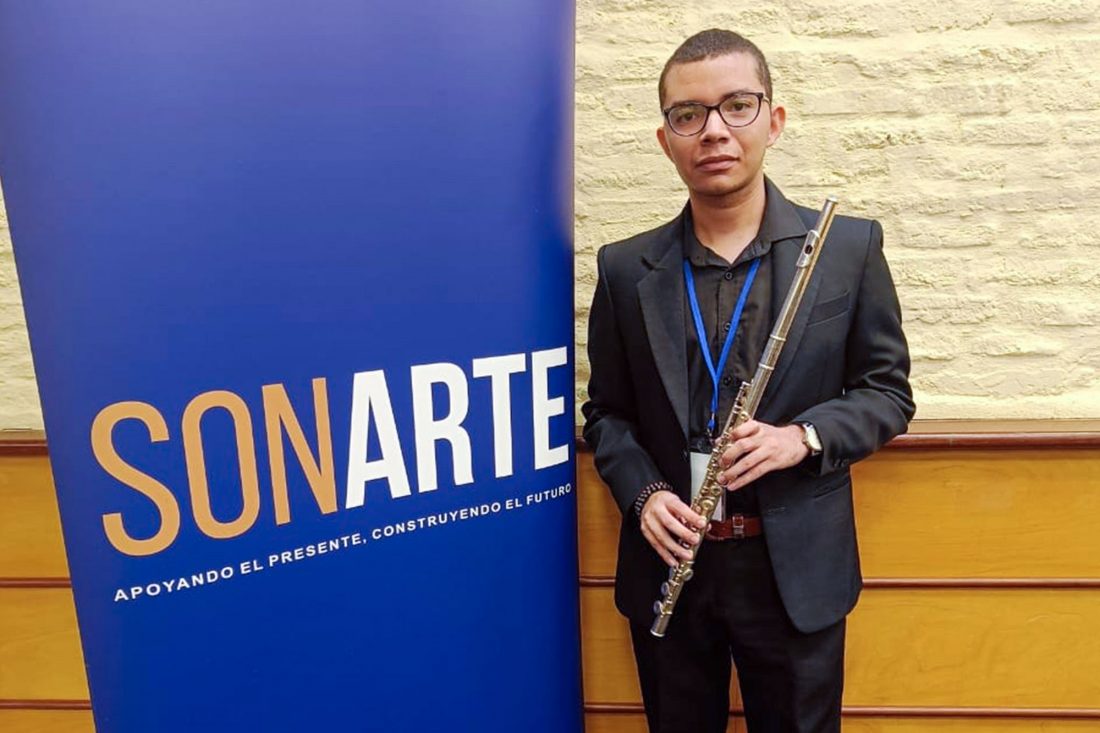 03-CALEB-VELEZ-FLAUTA-TRAVERSA