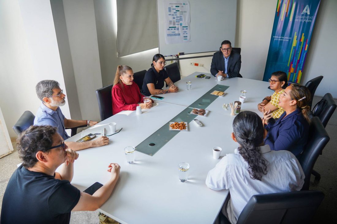 03 REUNION ESCUELA DE BELLAS ARTES RECTOR UARTES (1)