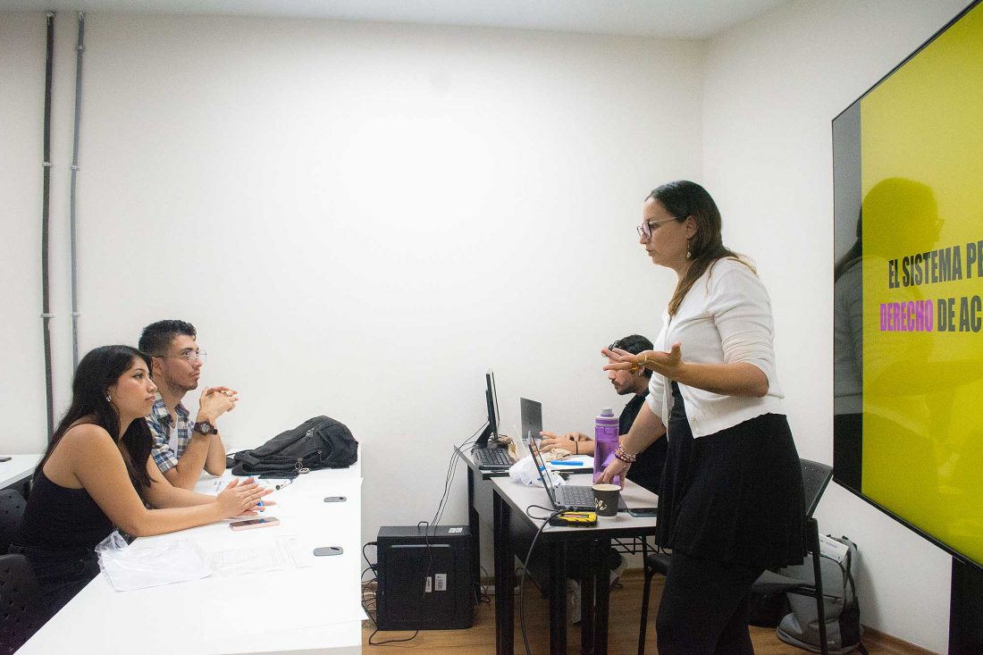 06-PROYECTOS-EN-MOVIMIENTO