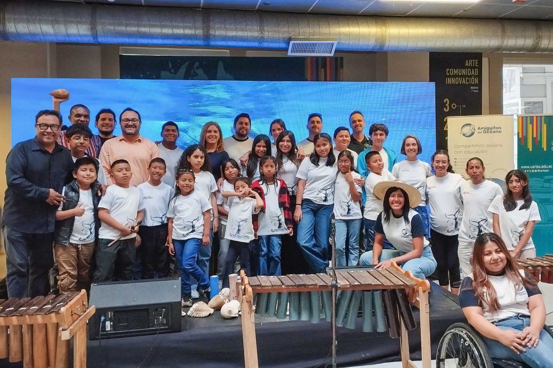 07-SINFONIA-DE-BALLENAS