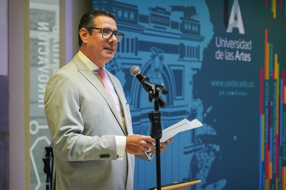 08-ENTREGA-CREDENCIALES-NUEVAS-AUTORIDADES-UARTES-WEB