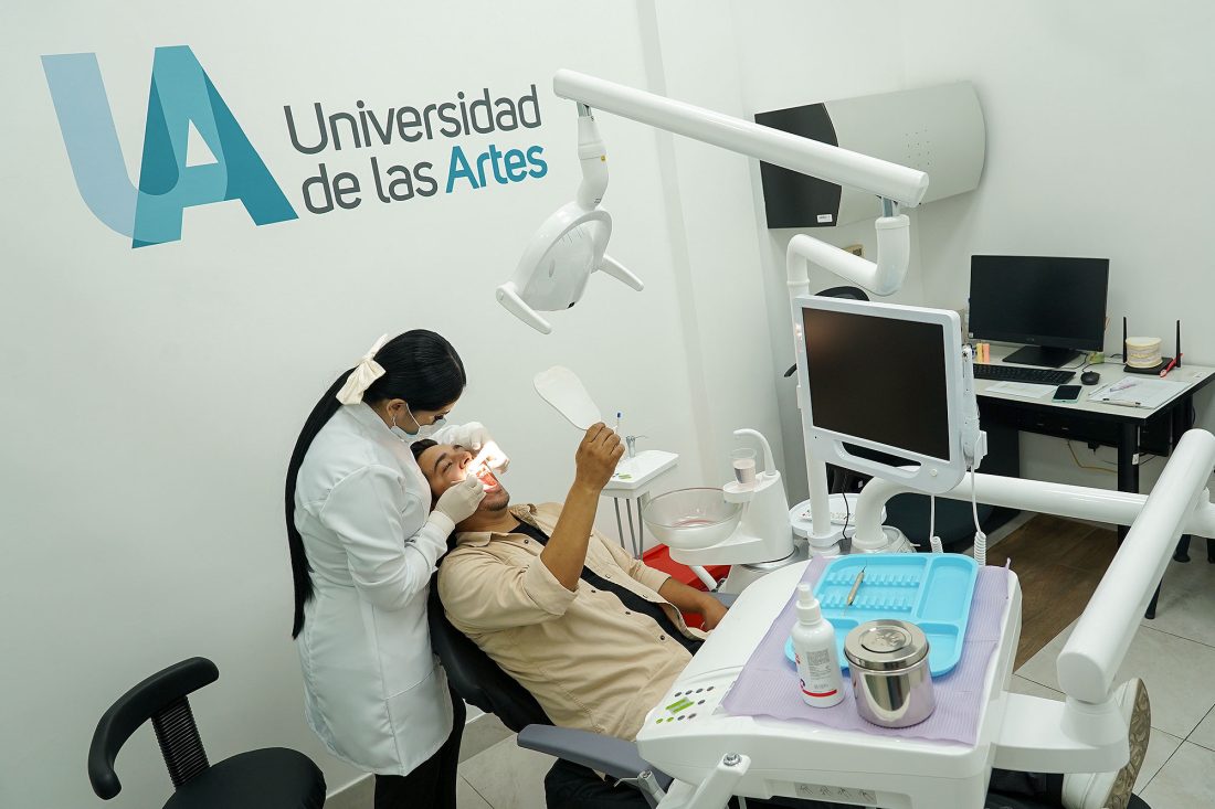 09-ODONTOLOGIA-UARTES
