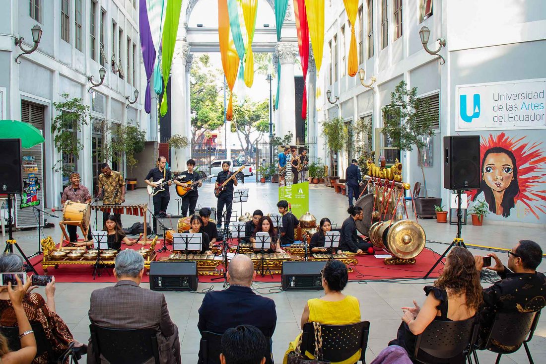 09-concierto-gamelan