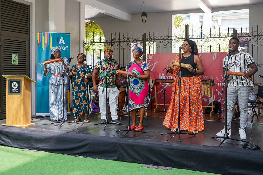 10-SON-SAZON-Y-ARRULLOS