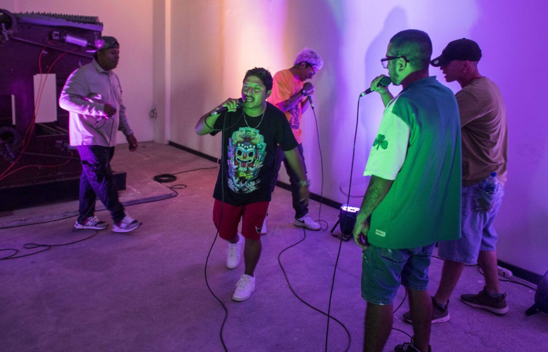 11 iNAUGURACION MURAL T