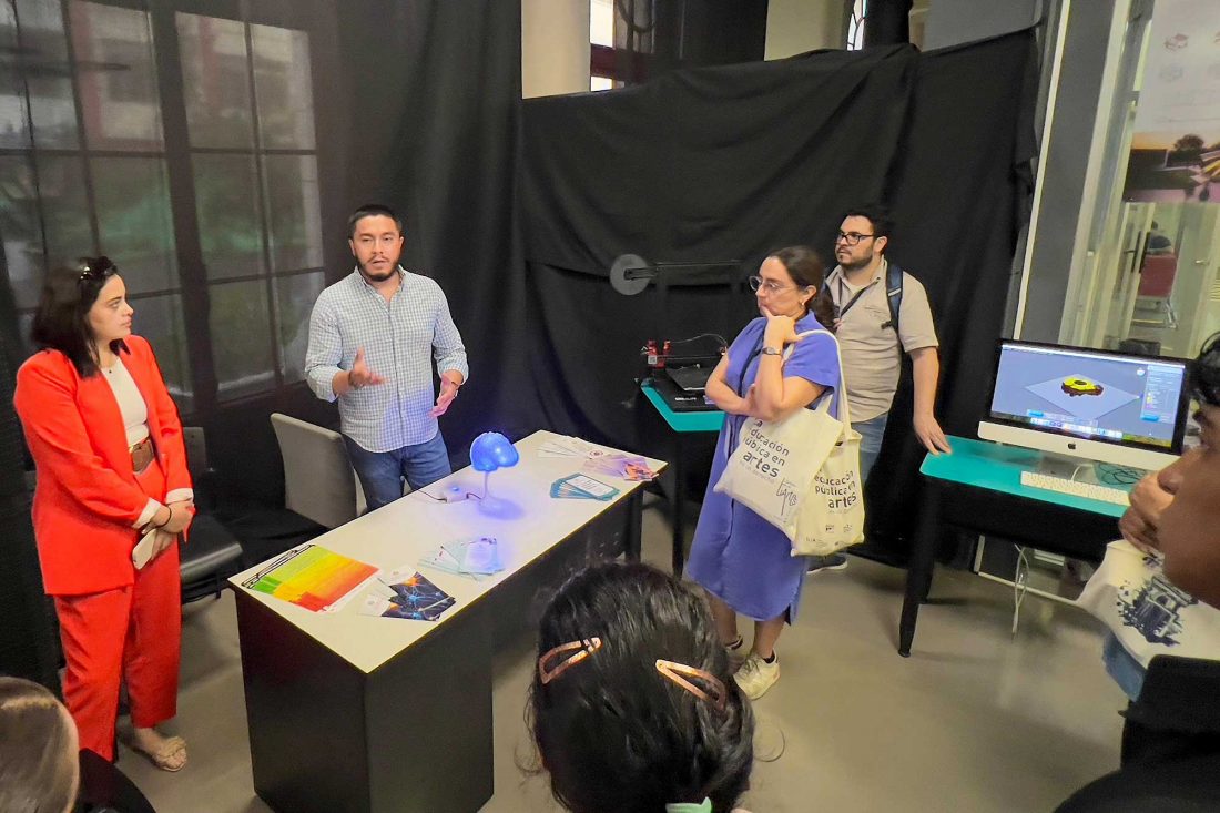 18-PROJECT-ROOM-REDU