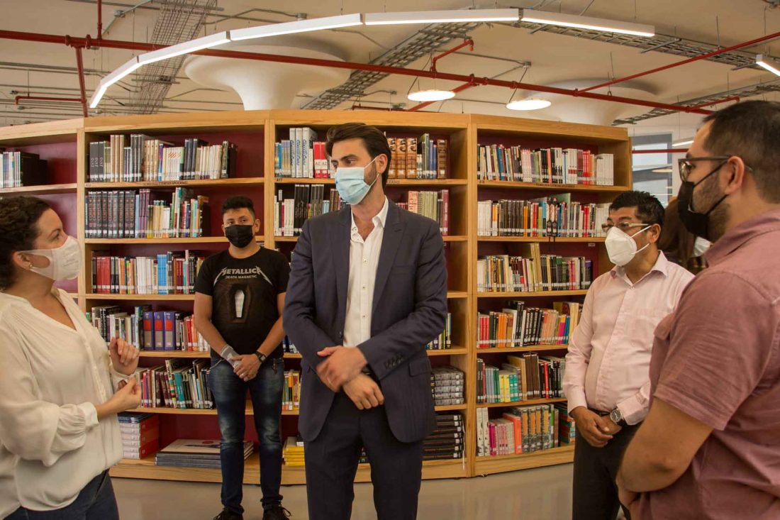 2-MINITRO-DE-TURISMO-UARTES