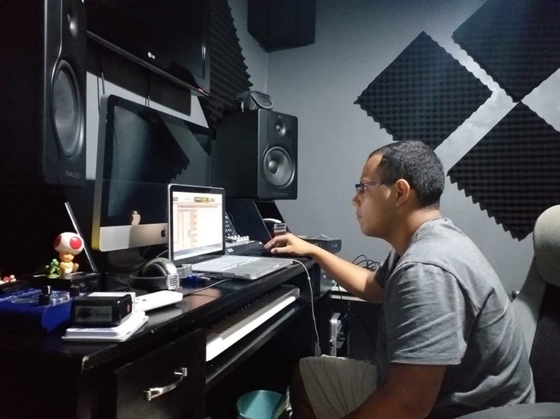 39 Khina Music_Imagen 1