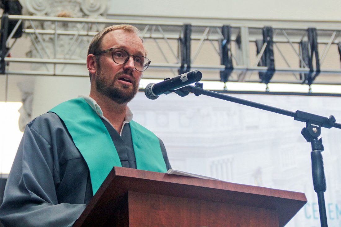 BRADLEY-HILGERT-GRADUACION-2023