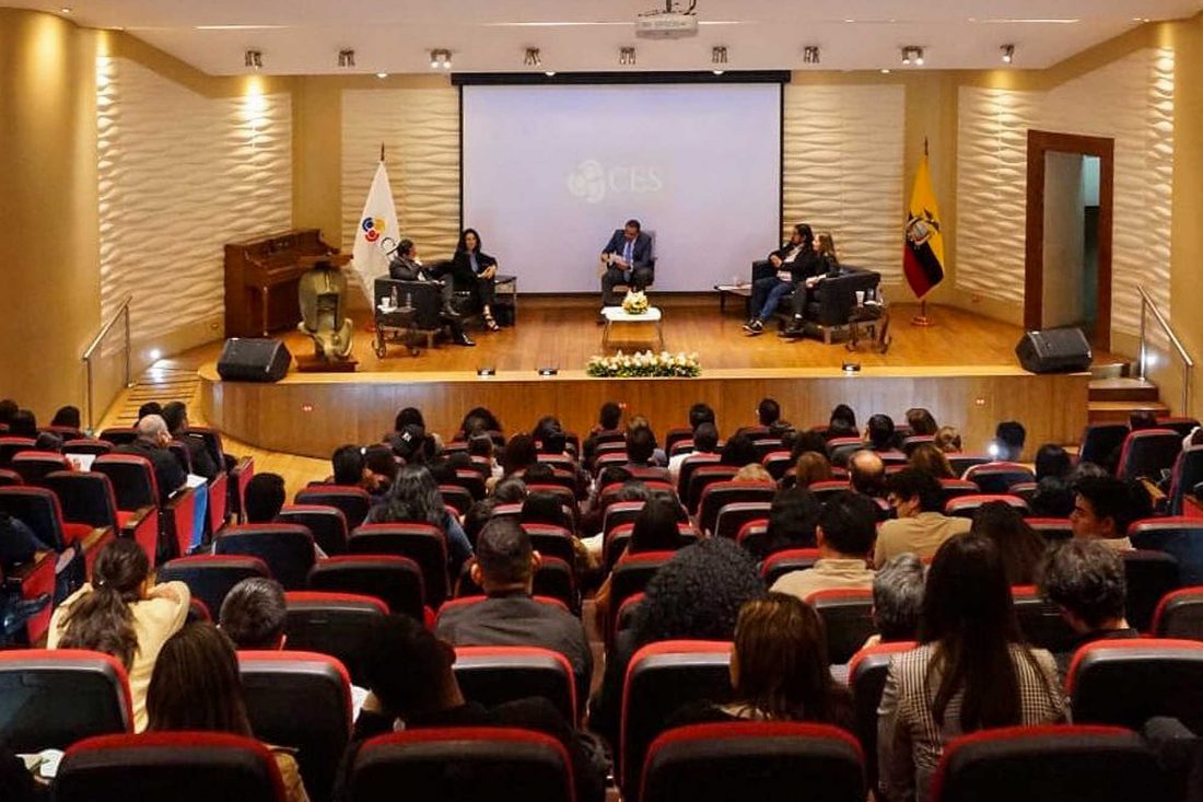 CES-QUITO-COBERTURA-01