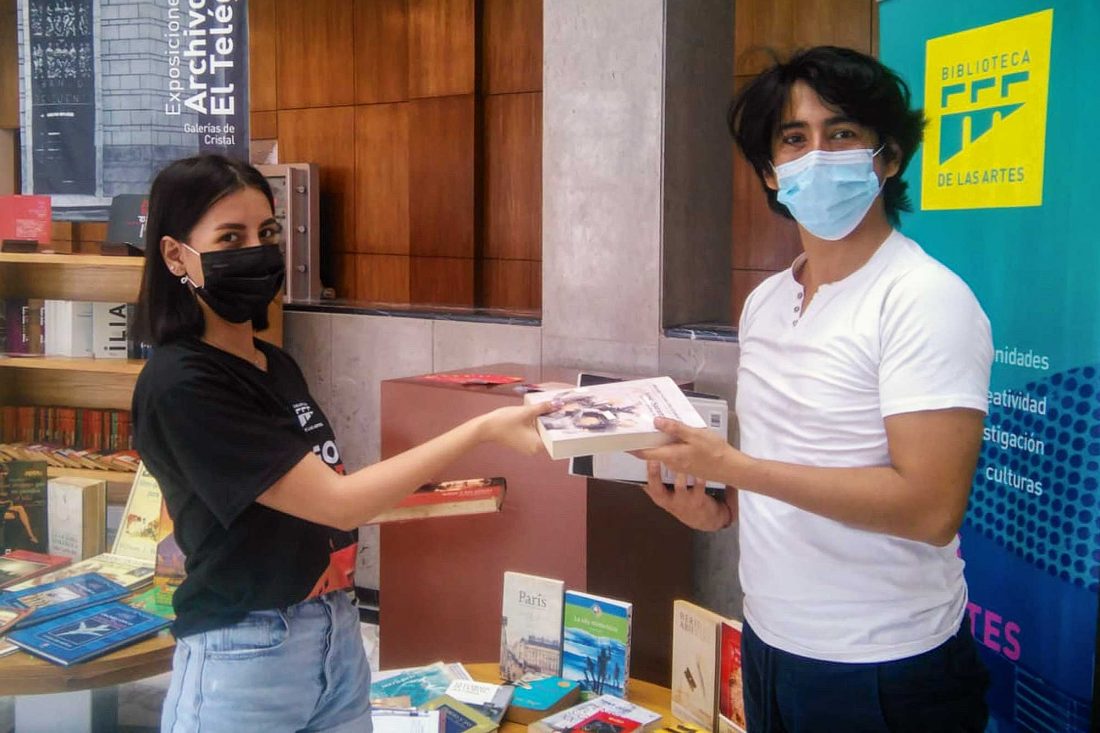 DONACION-LIBROS-CARLOS-FIGUEROA-WEB