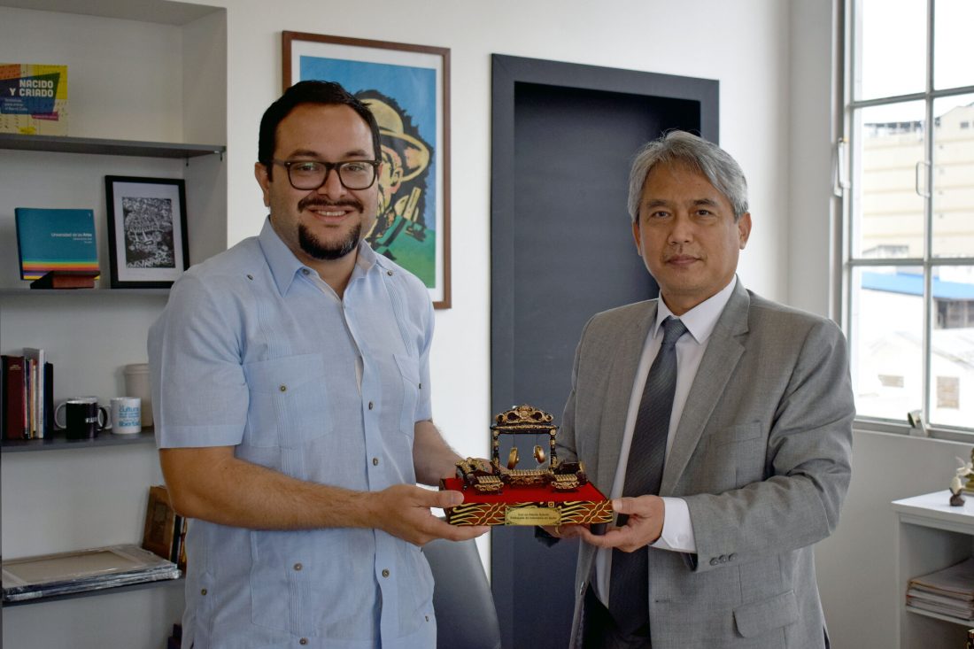 EMBAJADOR INDONESIA RECTOR UARTES (1)