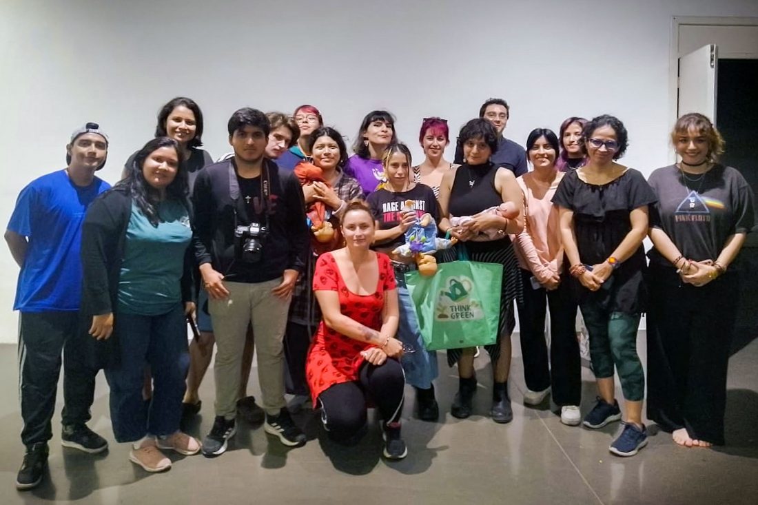 INSTALACION-PERFORMATICA-MATERNIDADES-01