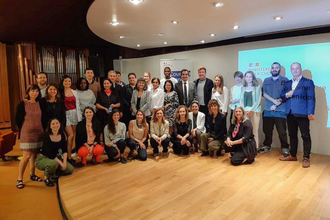 Participacion-UArtes-seminario-en-FR