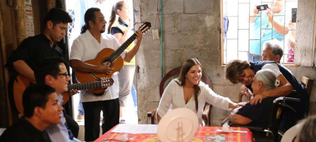 UArtes-participa-del-programa-Mis-Mejores-Anos