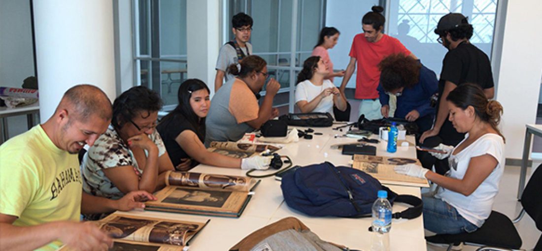 taller-gye_eltelegrafo-se-realizo-en-la-biblioteca-de-las-artes